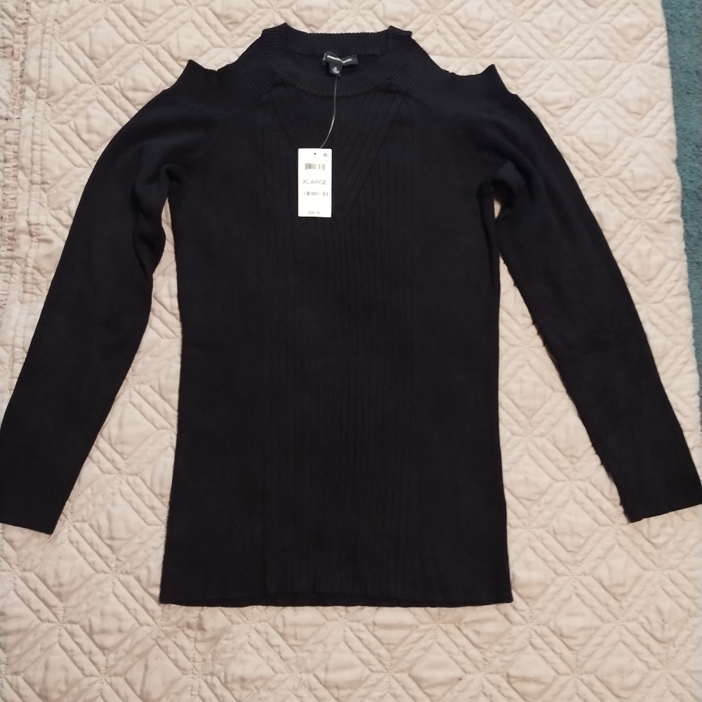 NWT INC International Concepts Black Cold Shoulder Ribbed Sweater